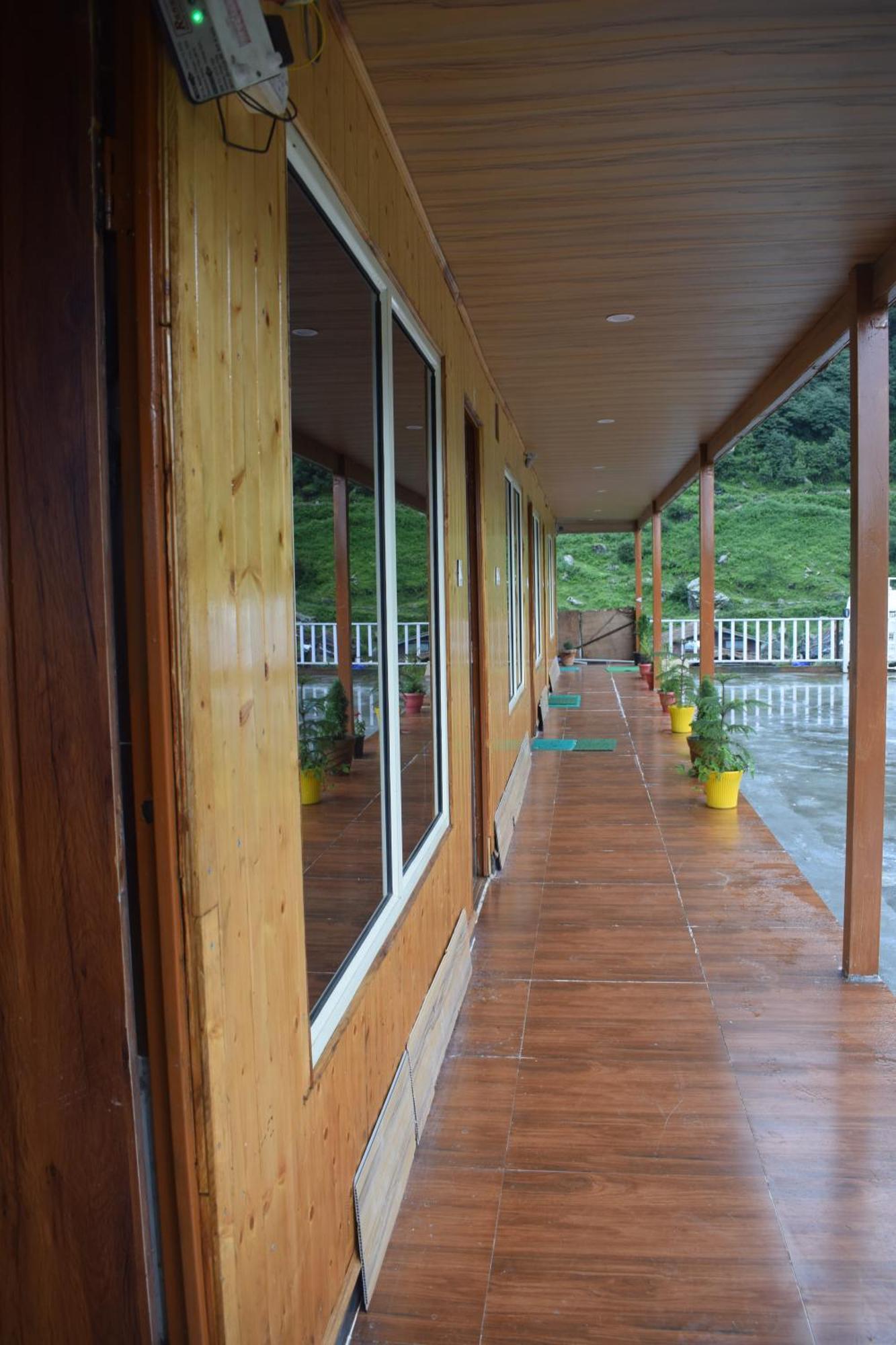 Himrab Chopta Resort Exterior foto